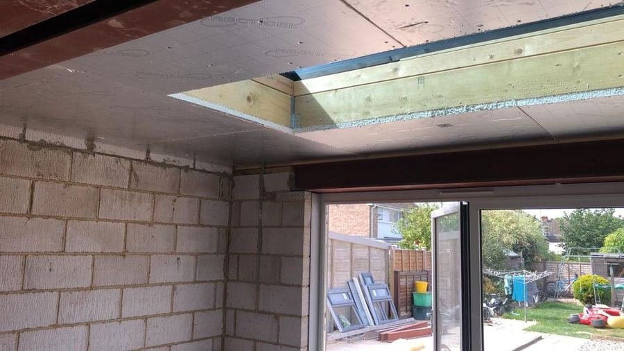 Extension with roof lantern